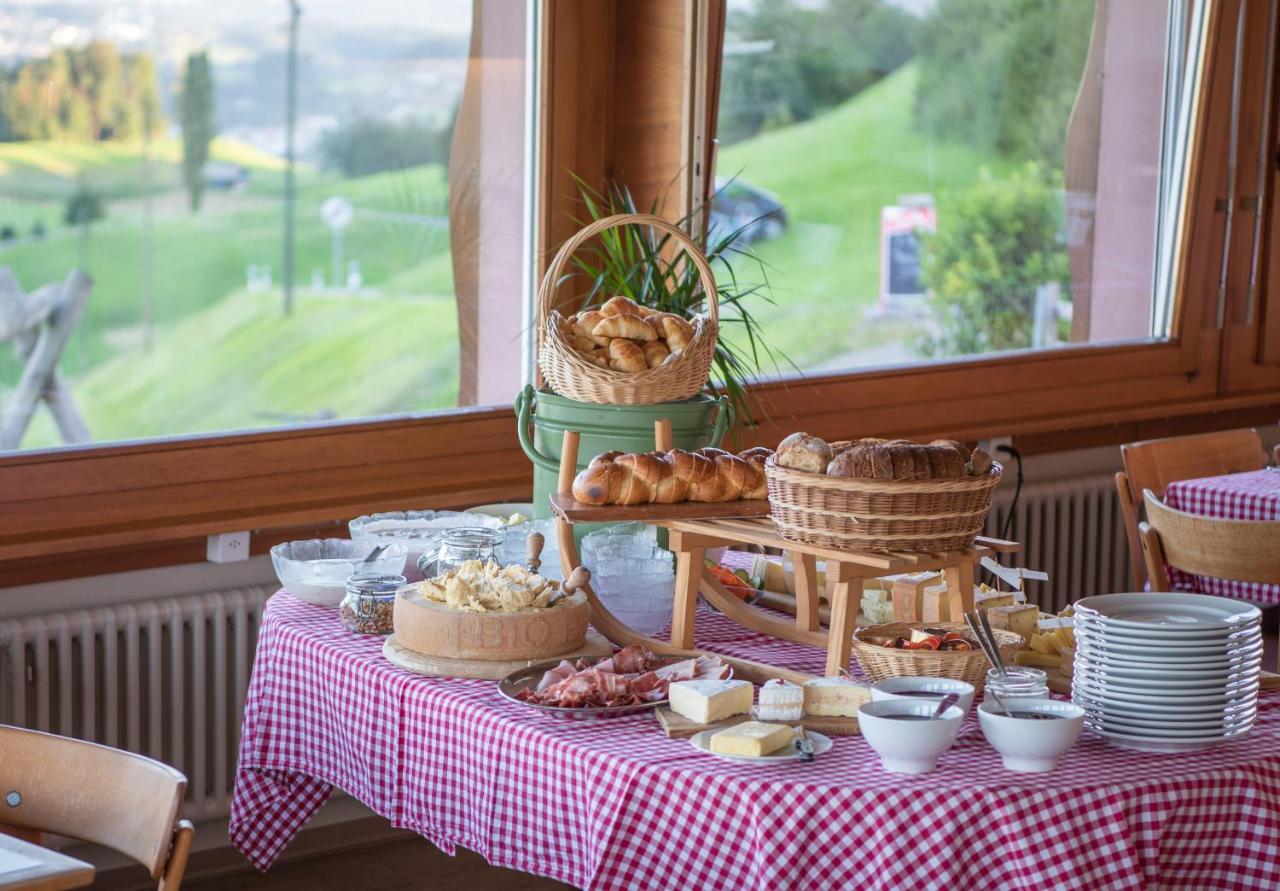 Restaurant Und Kaeserei Berghof *